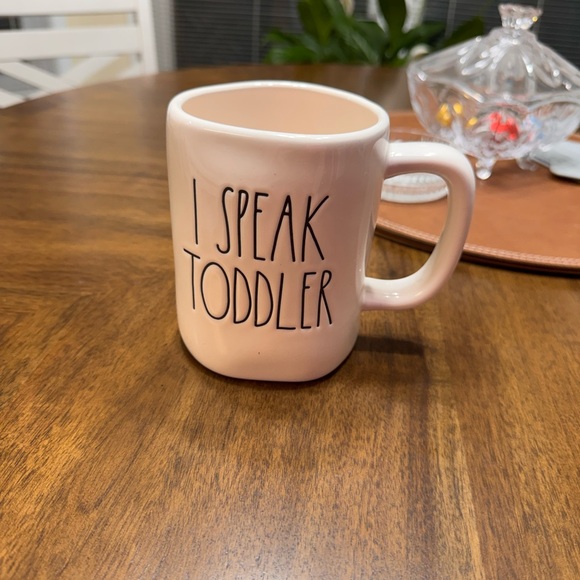 RAE DUNN I SPEAK TODDLER MUG IN EXCELLENT CONDITION - Picture 2 of 5